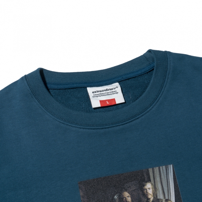 CREEPY FAMILY DTP CREWNECK  D/GREEN