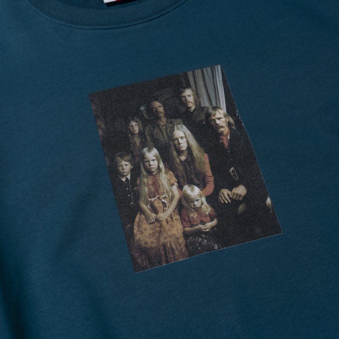 CREEPY FAMILY DTP CREWNECK  D/GREEN