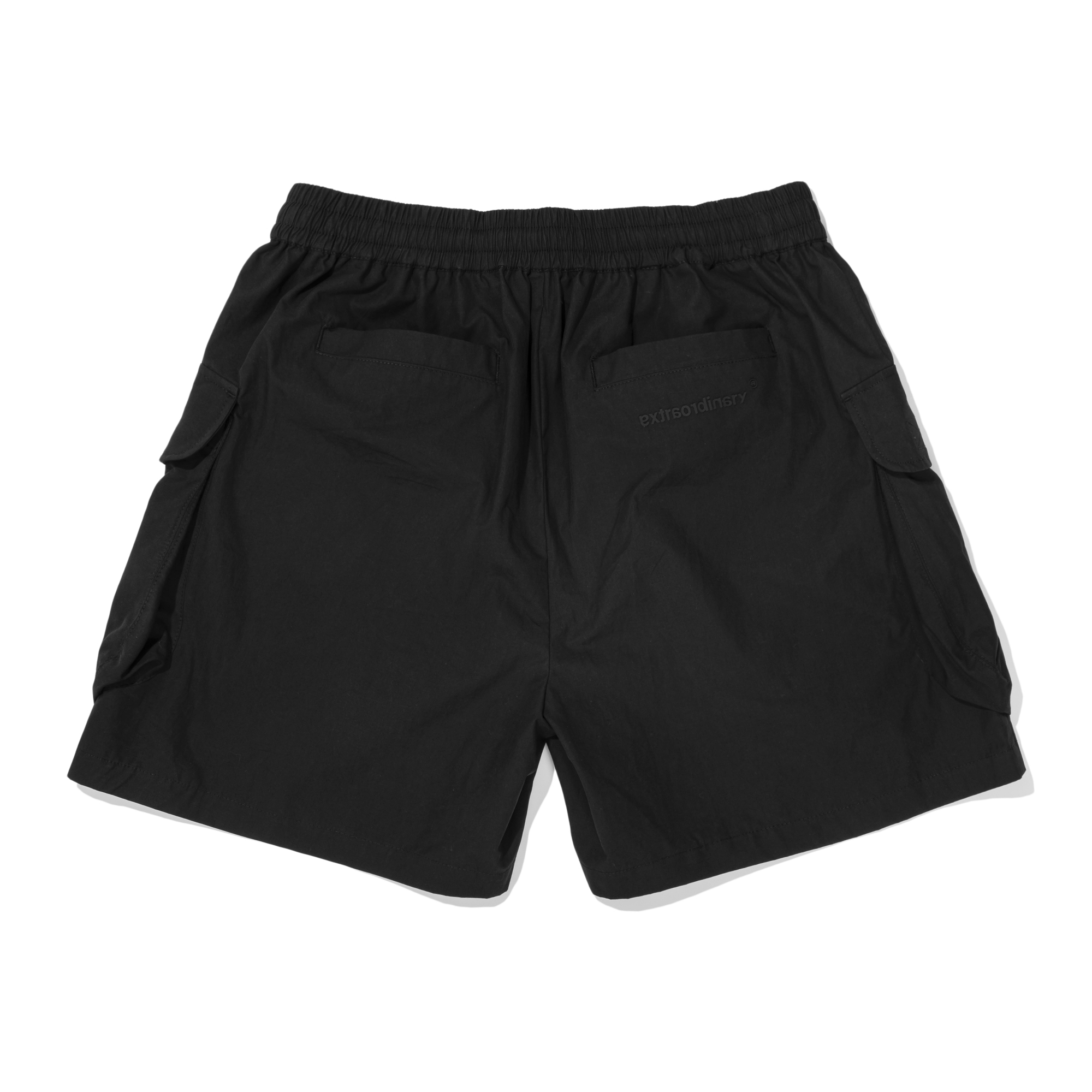 SOLID POCKET SHORTS   BLACK