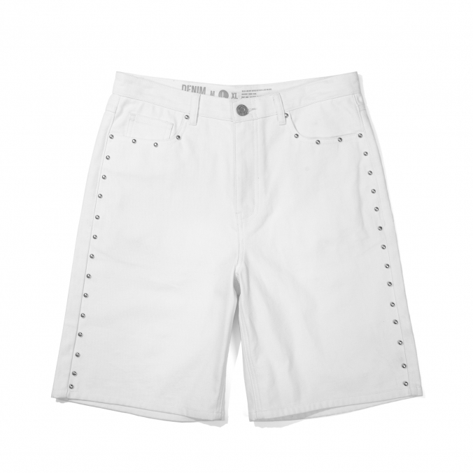 STUDS DENIM SHORTS   OFF WHITE