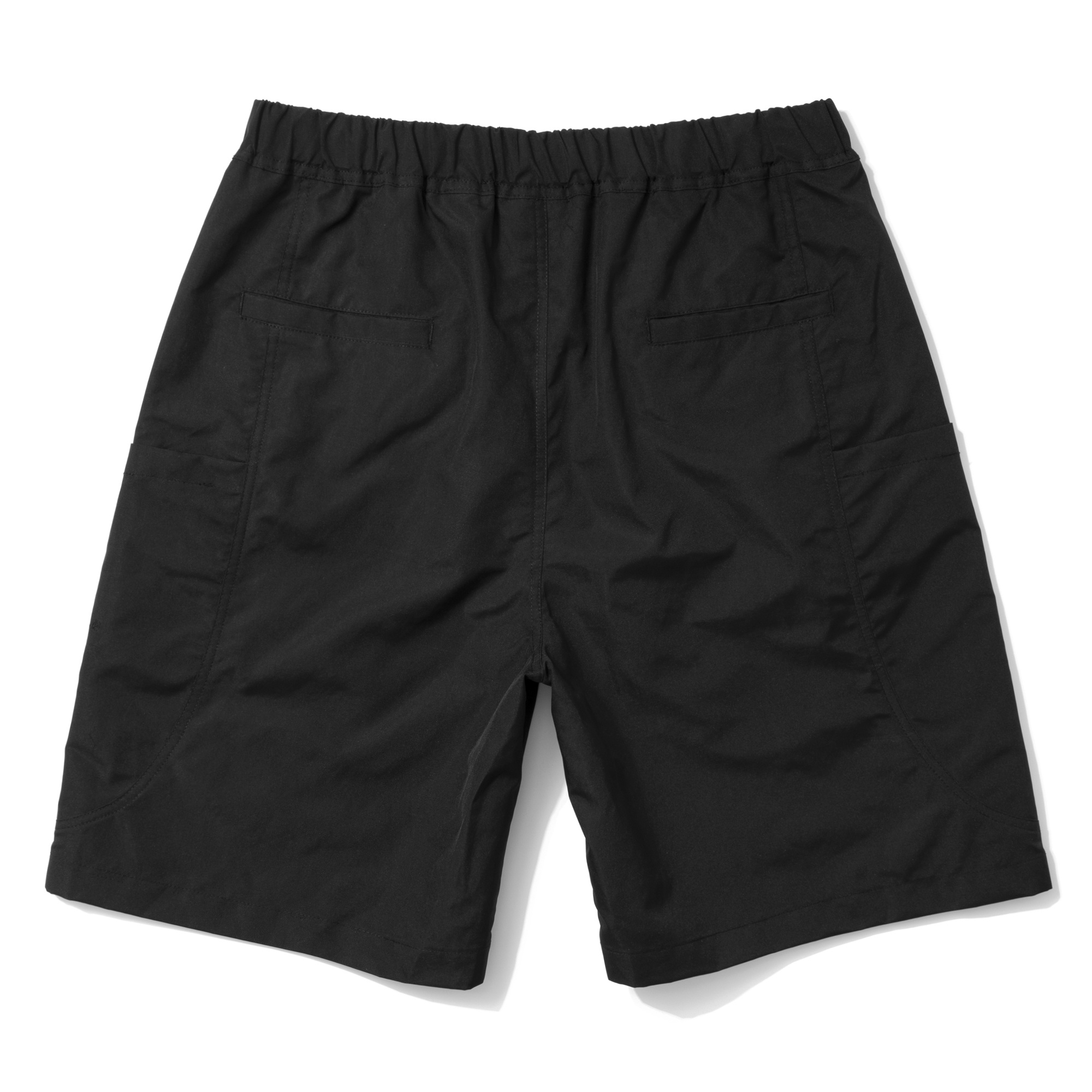 LAYERED POCKET SHORTS BLACK