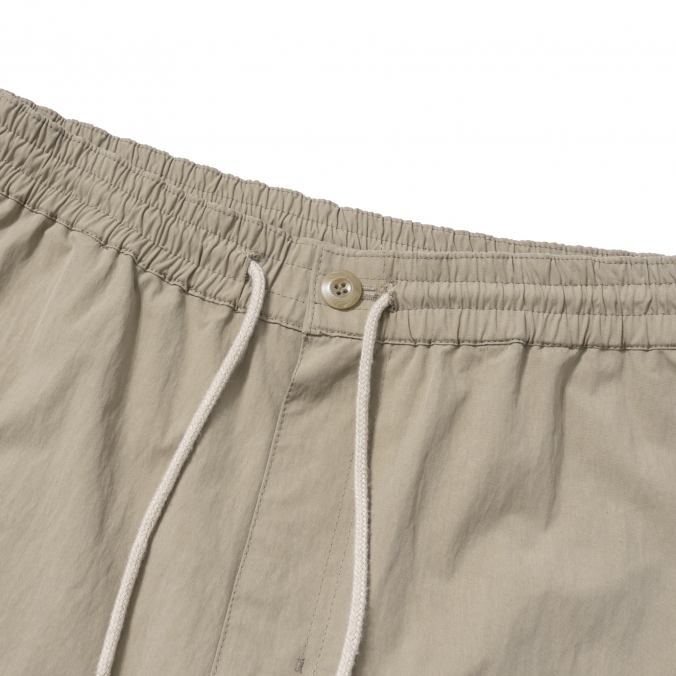 ZIPPER POCKET RIPSTROP SHORTS BEIGE
