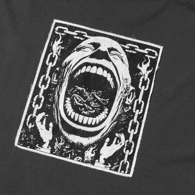 GRAPHIC PATCHWORK TEE CHARCOAL