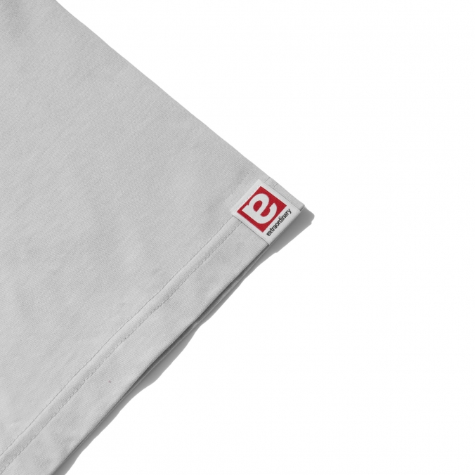 GRAPHIC PATCHWORK TEE L/GREY