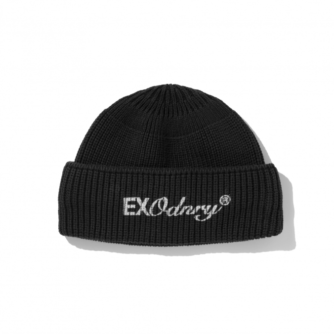 EXODNRY SHORT BEANIE BLACK
