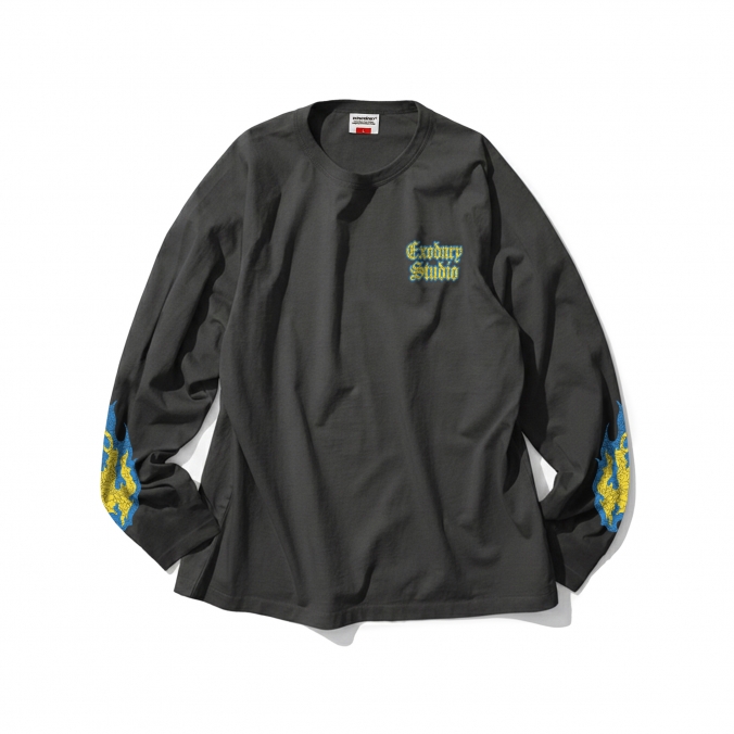 PIGMENT FLAME LOGO LS TEE CHARCOAL