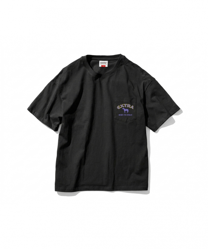 NO ORDINARY POCKET TEE BLACK