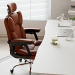 로고스토리 CRN 리클라이너 컴퓨터 사무용 책상 의자