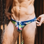 [GT] HAWAIIAN FLORAL SKINNY SWIM BRIEFS