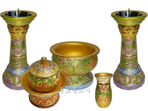 칠보개금 촛대향로세트