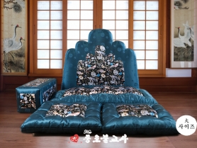 청록색 양단 + 검정색 자수단