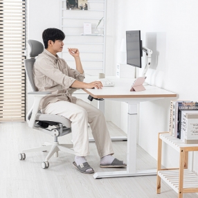 핏쳐 고강도 듀얼 스퀘어 프레임 전동식 모션데스크 E2