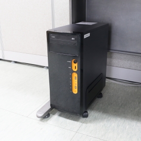 [중고] 카멜마운트 이동식 데스크탑 거치대 DH1