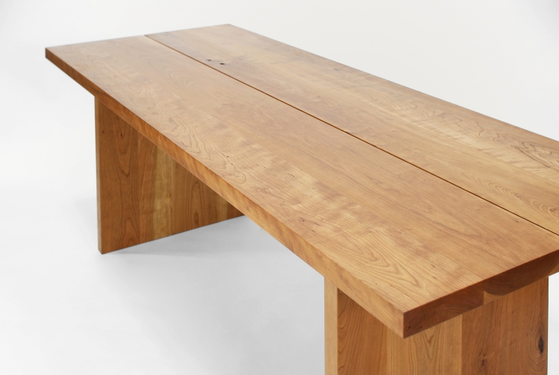 urbanworks simple table - cherry, whiteoak