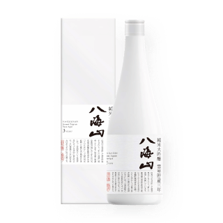 핫카이산 준마이다이긴죠 유키무로 3년 숙성 720ml