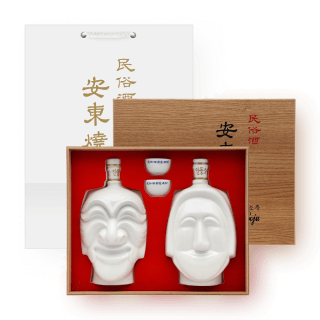 [새해할인] 김연박명인 민속주안동소주 탈1호세트 45도 양반탈, 부네탈 400ml x 2 (조옥화1대명인)