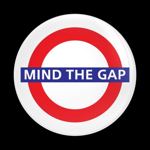 고뱃지 LONDON MIND THE GAP