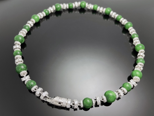 Royal Jade Necklace & Bracelet