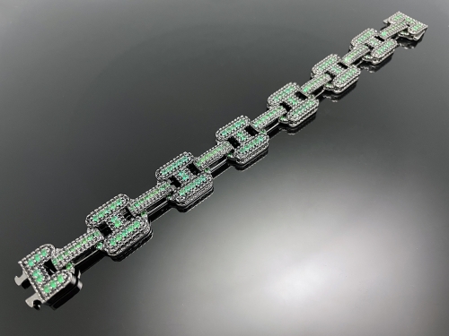 Iced H Chain