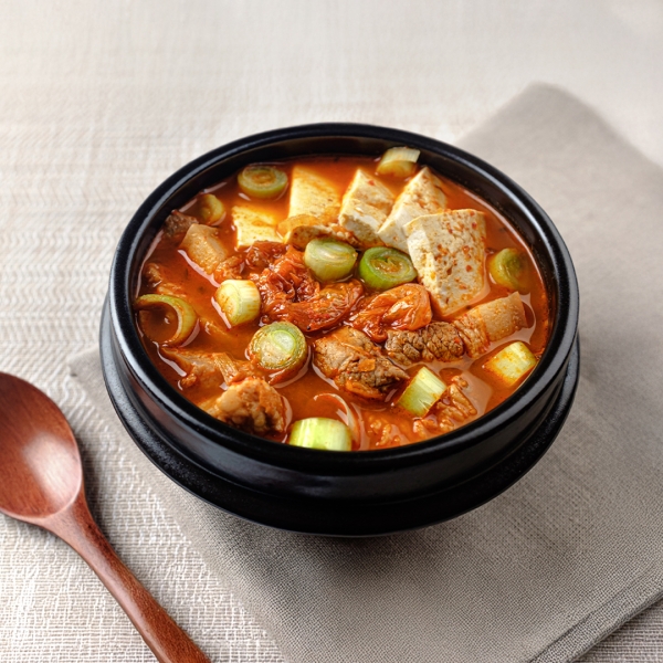 캠핑음식 캠핑요리 어디든 빠질수 없는 김치찌개 710g