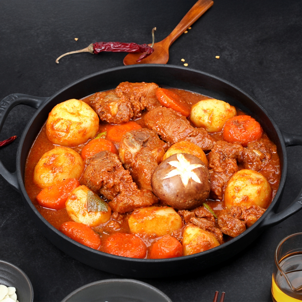 [글램쿡] 입안을 감싸는 매콤담백한 맛 한돈 뚝딱 매운 돼지갈비찜 1kg