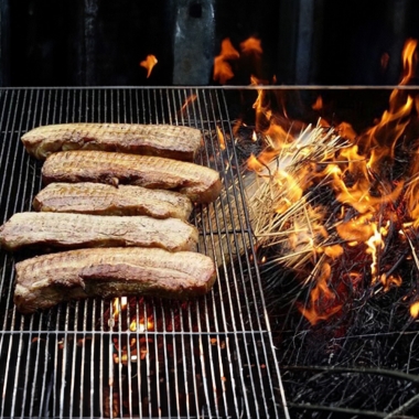 [장성] 짚불 통 삼겹살&middot;목살&middot;항정살(400g/1kg) 불맛 제대로 훈연한 짚불 통 삼겹살