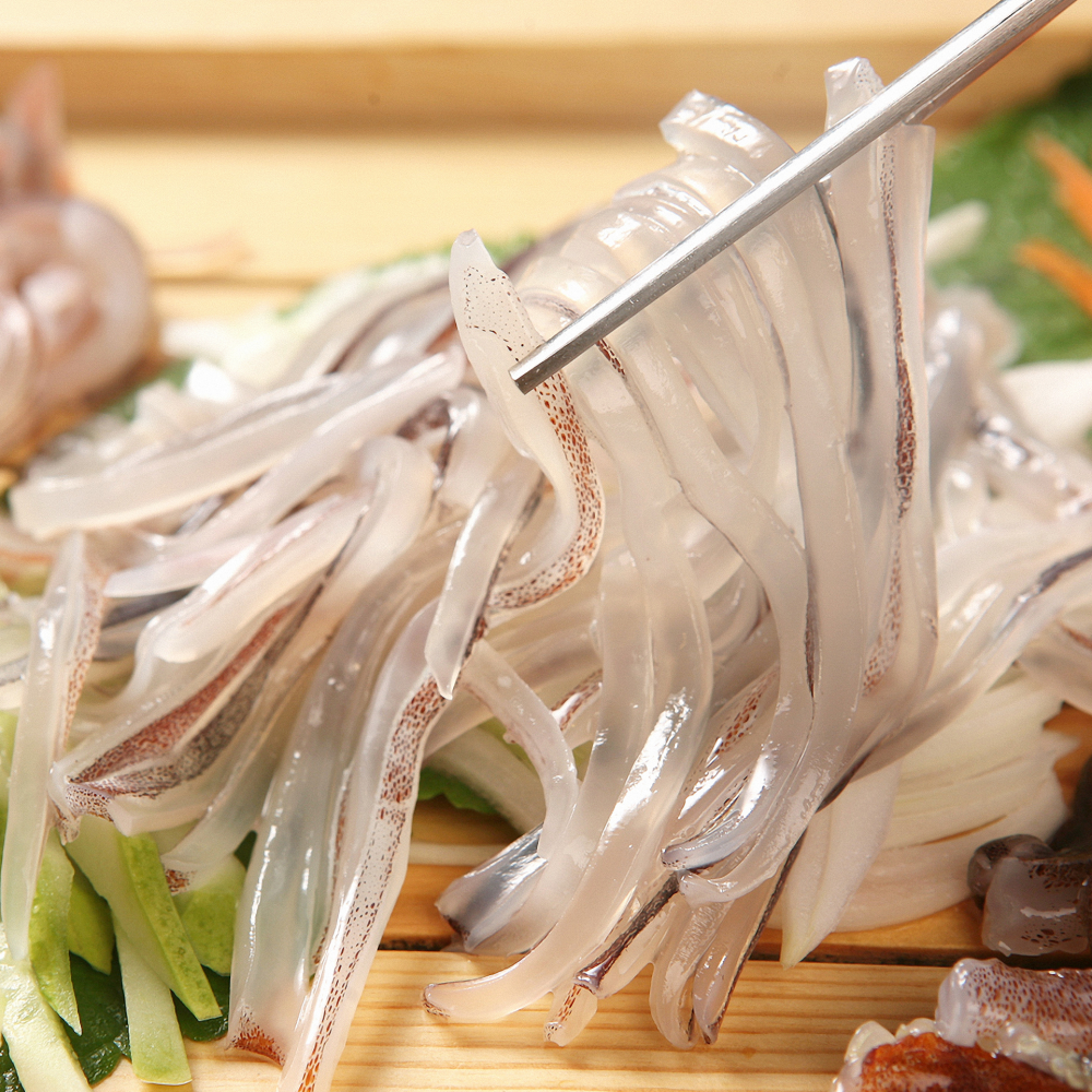 [여수] 국내산 오징어회 200g+야채+양념장 세트