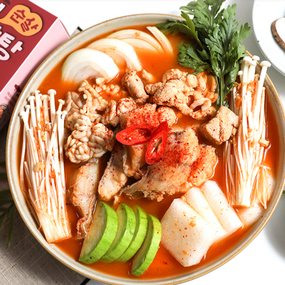 순살 해물탕/대구&알탕 450g (순살 국내산 아귀 내외새우 오징어 7종의 야채소스)