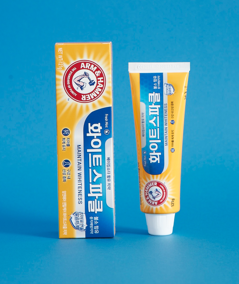 베이킹소다 화이트스파클 미백 치약(121g*3개)