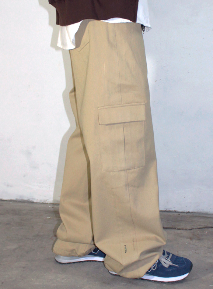 DIVIDE CARGO PANTS (BEIGE)