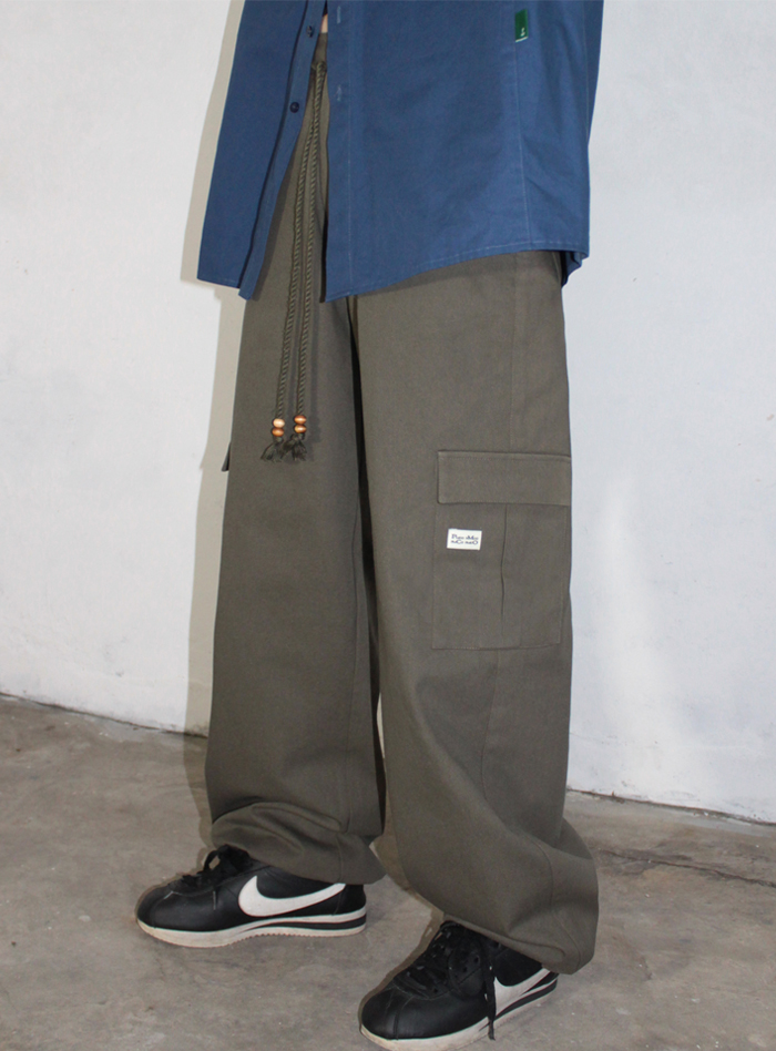 DIVIDE CARGO PANTS (KHAKI)