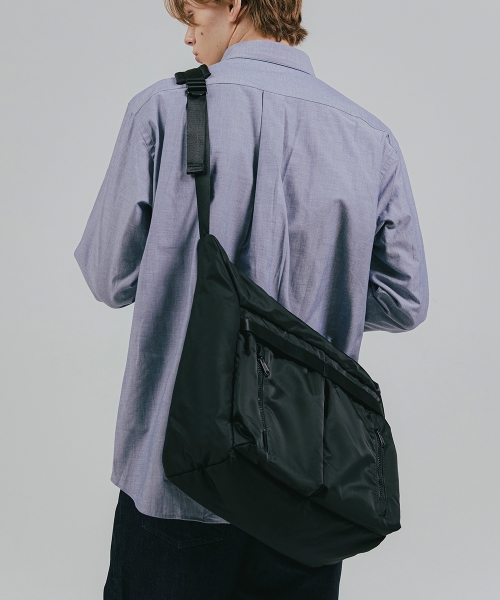 베이프릴 DF 태그 메신저백 (블랙)