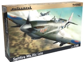 8281 1/48 Spitfire Mk.IXc late version 1/48 8281