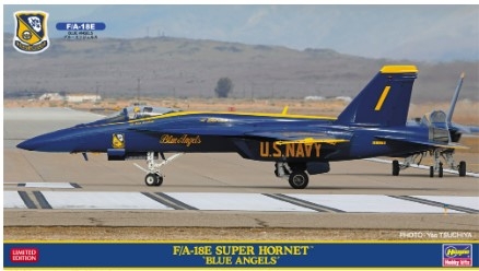 HSG02467 1/72 F/A-18E Super Hornet Blue Angels with Embroidered Patch