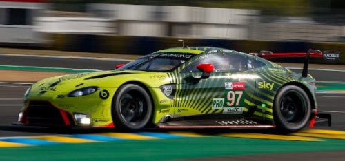 P24129 1/24 Aston Martin Vantage Le Mans 2020 #95/97 P24129 1/24 Aston Martin Vantage Le Mans 2020 #95/97