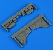 [사전 예약] QB32 343 1/32 Macchi MC.202 late / MC.205 undercarriage covers ITALERI