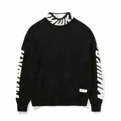 MISHKA LOGO HIGH NECK SWEATER BK (LOOSE FIT)