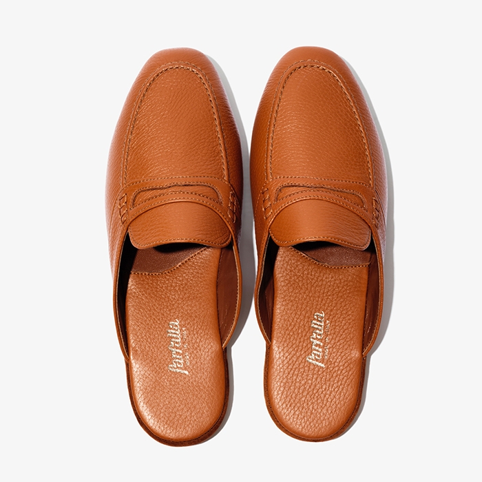 SLIPPERS (DEER) COGNAC