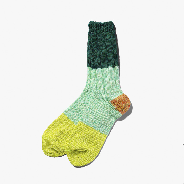 56 YARNS GRANDRELLE SOCKS (LINEN) GREEN