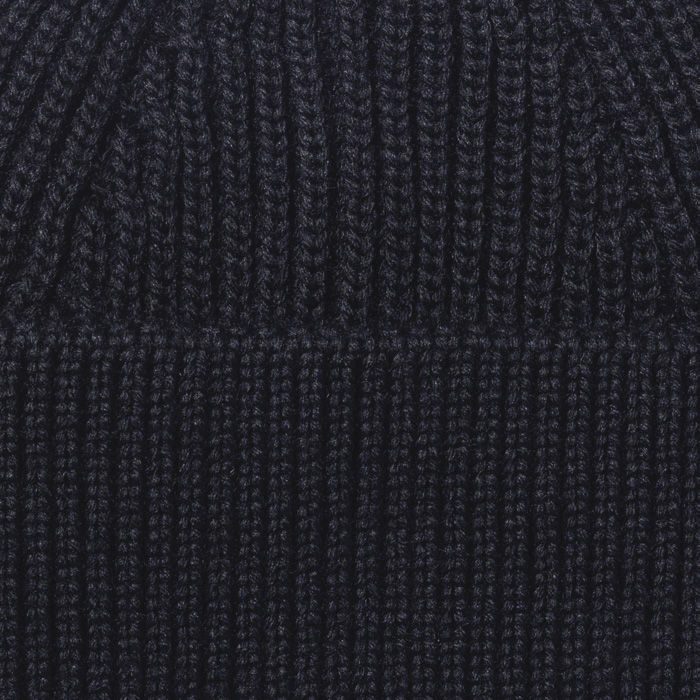 BEANIE SHORT BLACK