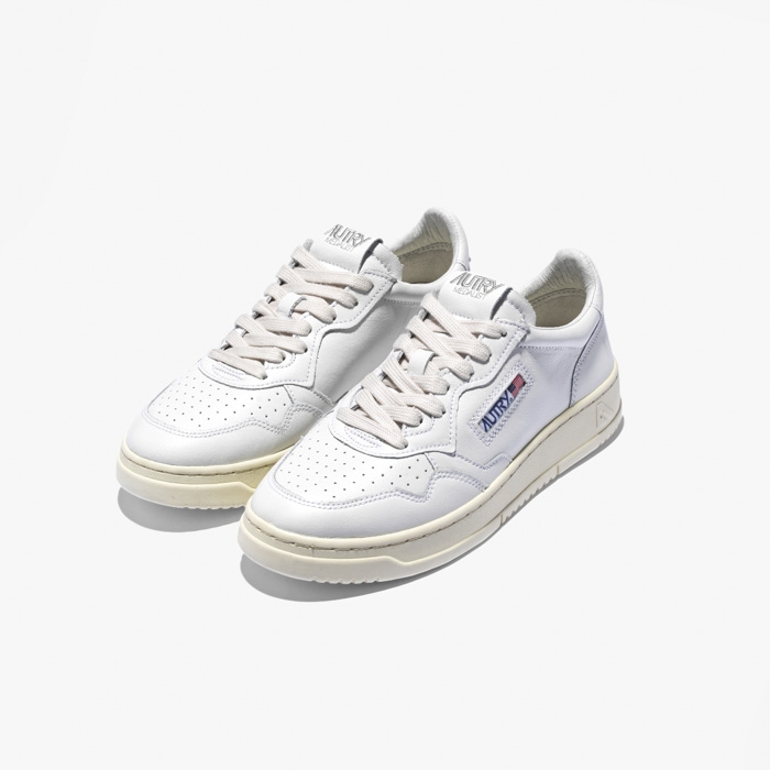 MEDALIST SNEAKERS LL (LEATHER/LEATHER) WHITE LL15