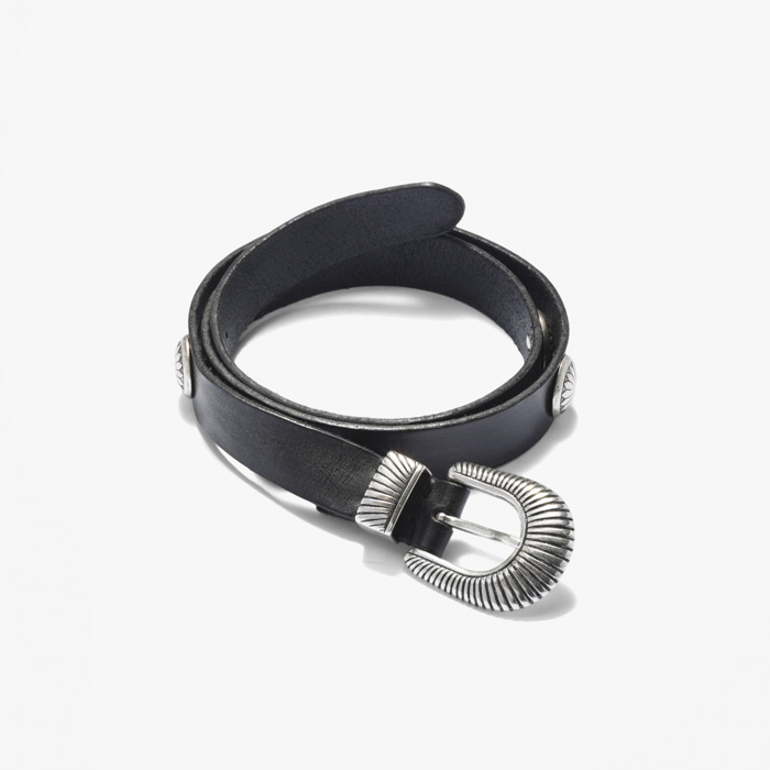 LACQUERED CONCHOS LEATHER BELT BLACK