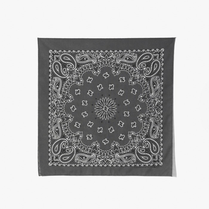 PAISLEY BANDANNA CHARCOAL GRAY