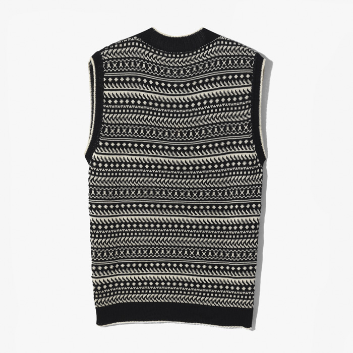 V-NECK VEST BLACK