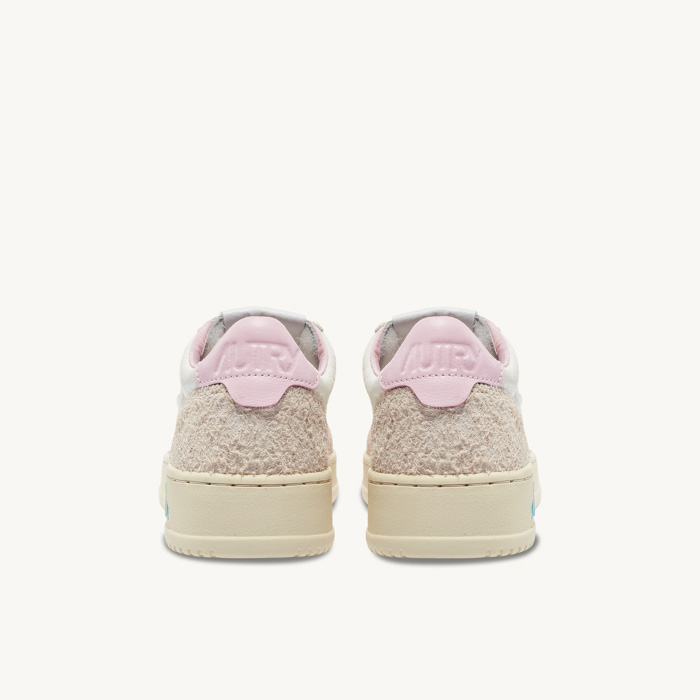 MEDALIST LOW SNEAKERS HE PINK HE03