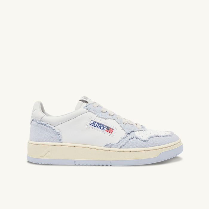 MEDALIST LOW SNEAKERS CB LIGHT BLUE CB10