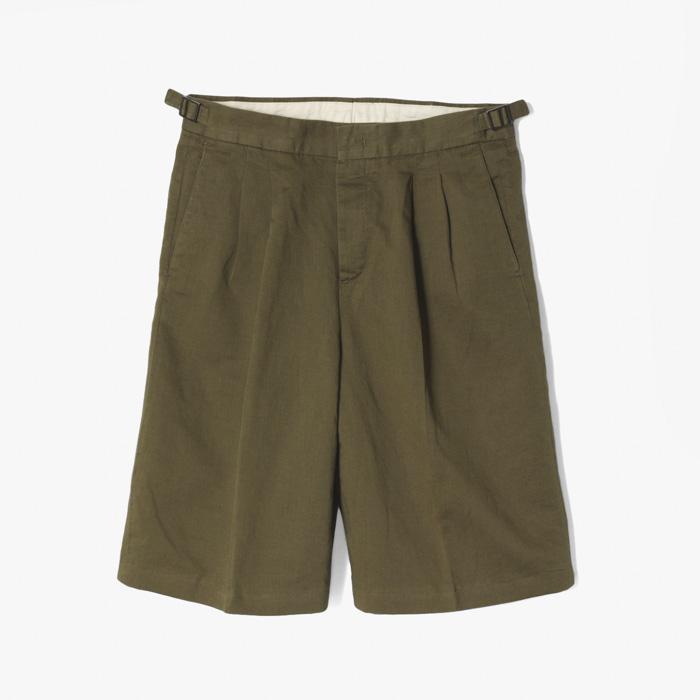 BERMUDA SHORT (STONE WASH GABARDINE) MILITARY GREEN