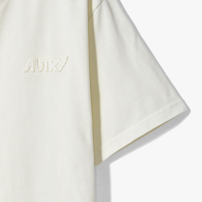 RELAXED FIT T-SHIRT (CHEST LOGO) IVORY