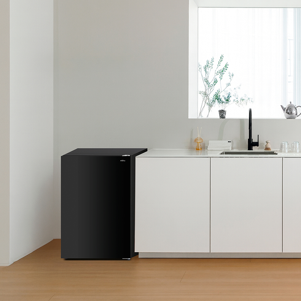 하츠 84L 글라스 냉동고 CFR-8451E (블랙/화이트)