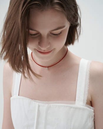 [단독선공개] Cherry Crystal Glaze Necklace